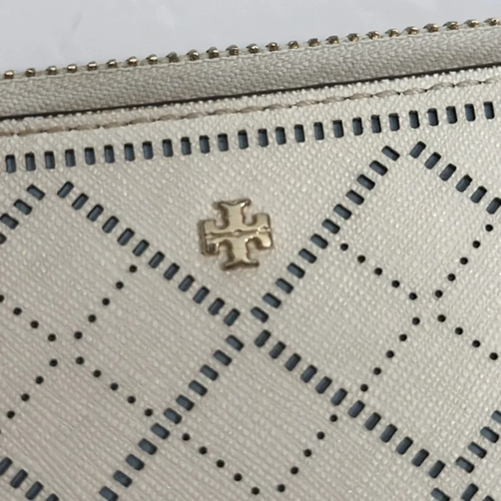 Tory Burch Beige Diamond Laser Cut Leather Zip Around Wallet cream and blue